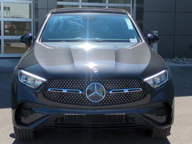 new 2025 Mercedes-Benz GLC 300 car, priced at $69,005