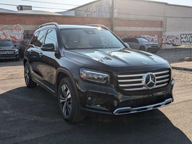 new 2024 Mercedes-Benz GLB 250 car, priced at $51,090