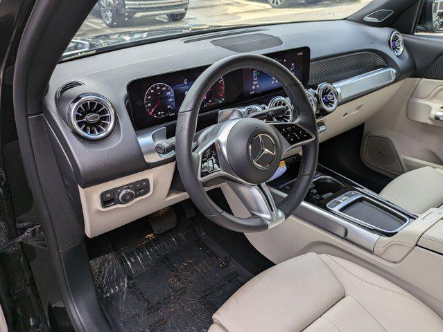 new 2024 Mercedes-Benz GLB 250 car, priced at $51,090