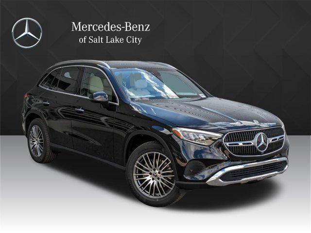 new 2024 Mercedes-Benz GLC 300 car, priced at $53,475