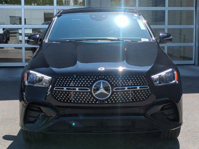 new 2025 Mercedes-Benz GLE 450 car, priced at $85,915