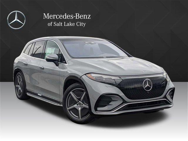 new 2023 Mercedes-Benz EQS 580 car, priced at $133,175