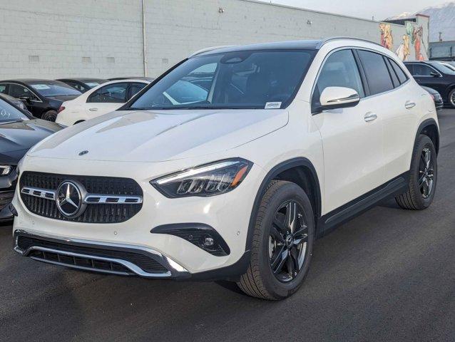 new 2024 Mercedes-Benz GLA 250 car, priced at $47,645