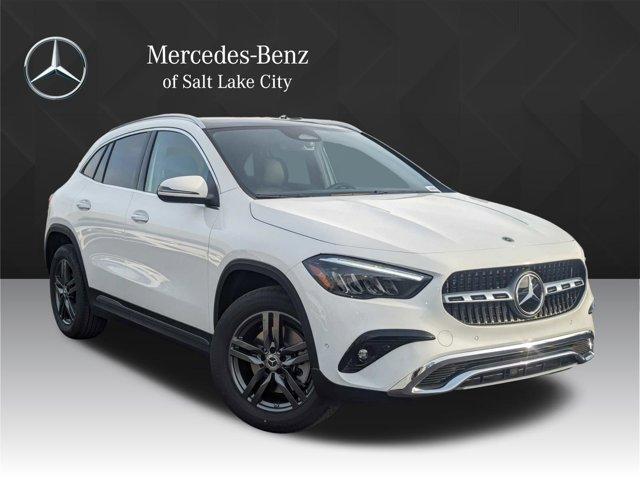 new 2024 Mercedes-Benz GLA 250 car, priced at $47,645