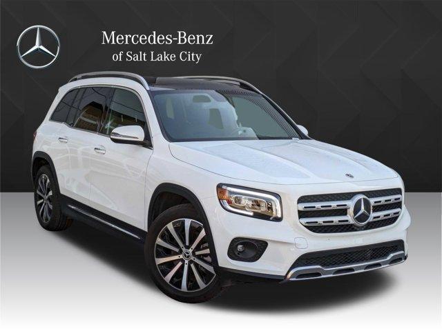 new 2023 Mercedes-Benz GLB 250 car, priced at $50,320