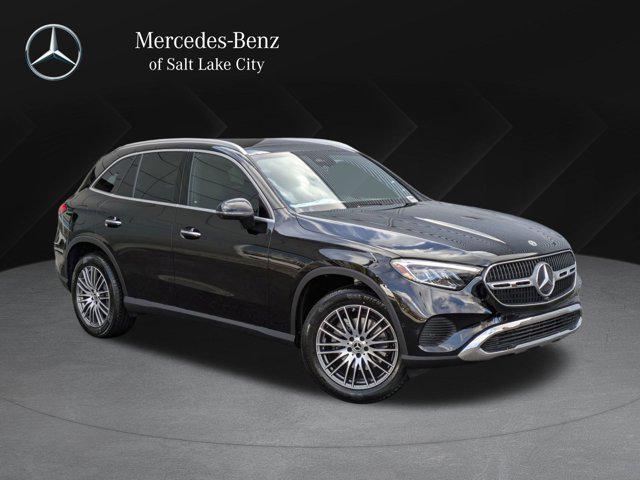new 2025 Mercedes-Benz GLC 300 car, priced at $58,295