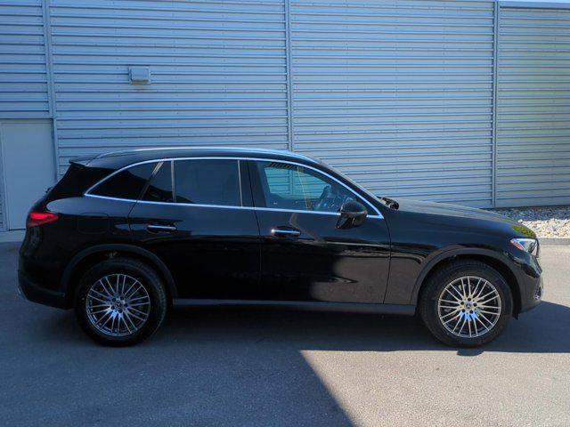 new 2025 Mercedes-Benz GLC 300 car, priced at $58,255