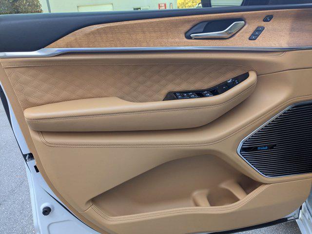 used 2021 Jeep Grand Cherokee L car, priced at $33,346