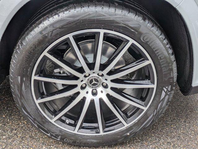 new 2025 Mercedes-Benz GLS 580 car, priced at $122,715