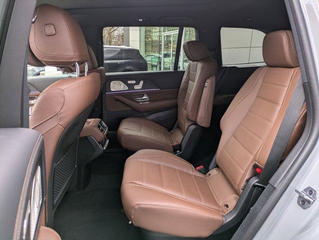 new 2025 Mercedes-Benz GLS 580 car, priced at $122,715