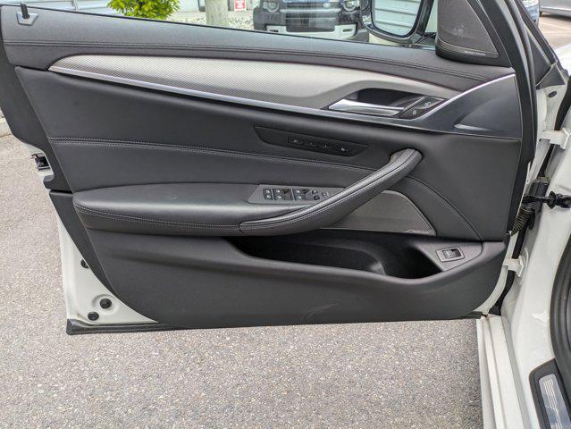 used 2023 BMW M5 car, priced at $93,260