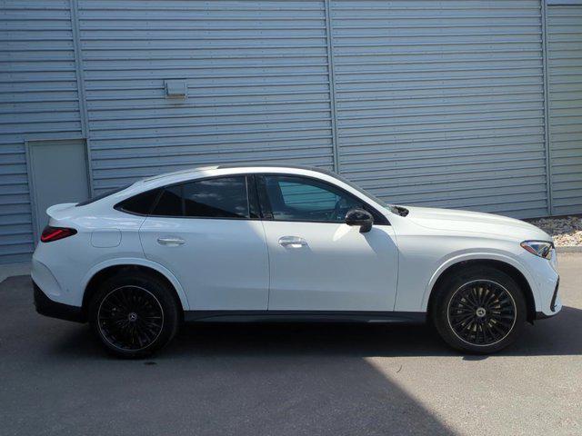 new 2025 Mercedes-Benz GLC 300 car, priced at $67,945