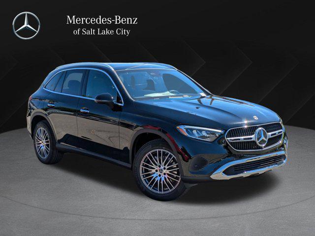 new 2025 Mercedes-Benz GLC 300 car, priced at $59,515
