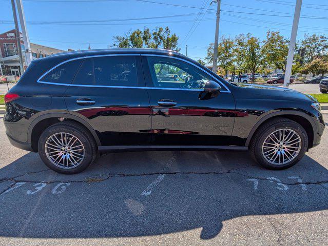 new 2025 Mercedes-Benz GLC 300 car, priced at $59,515