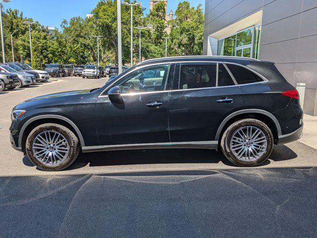 new 2024 Mercedes-Benz GLC 300 car, priced at $53,475