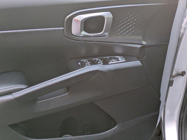 used 2021 Kia Sorento car, priced at $22,883