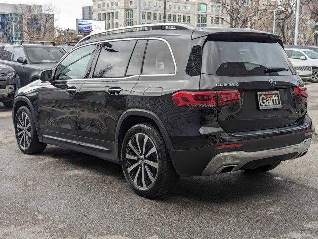 new 2023 Mercedes-Benz GLB 250 car, priced at $40,325