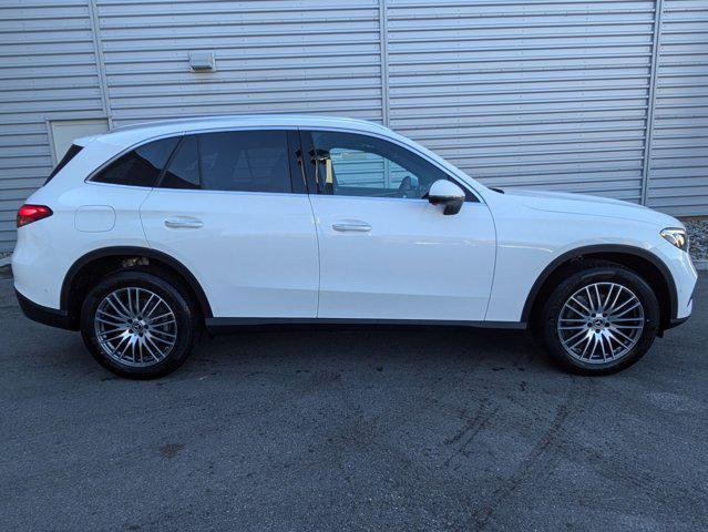 new 2025 Mercedes-Benz GLC 300 car, priced at $58,865