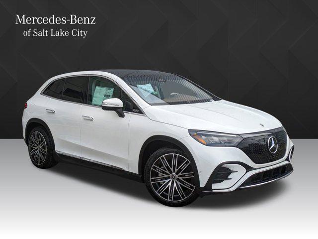 new 2025 Mercedes-Benz EQE 500 car, priced at $93,545