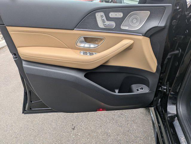 new 2025 Mercedes-Benz GLE 450 car, priced at $84,985