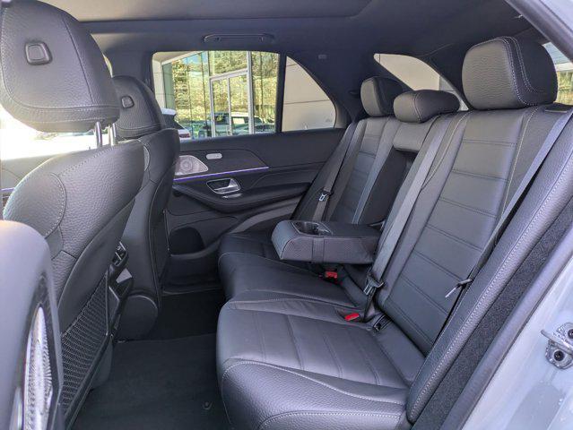 new 2025 Mercedes-Benz GLE 450 car, priced at $86,735
