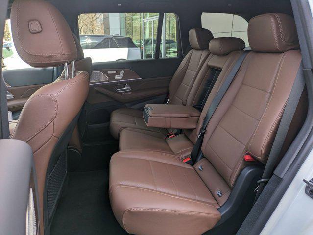 new 2025 Mercedes-Benz GLS 450 car, priced at $97,615