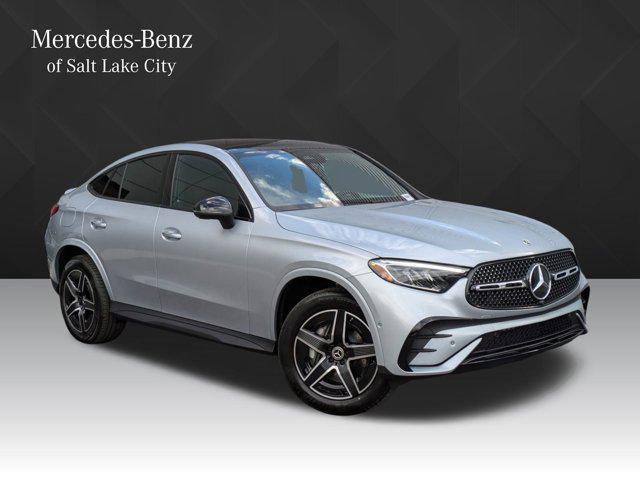 new 2025 Mercedes-Benz GLC 300 car, priced at $65,045