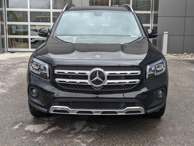 new 2023 Mercedes-Benz GLB 250 car, priced at $47,035