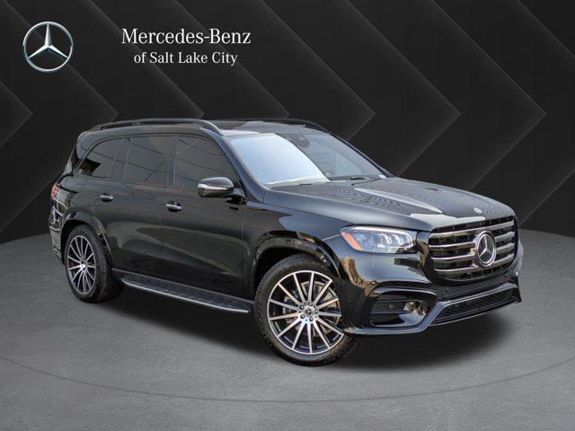 new 2025 Mercedes-Benz GLS 580 car, priced at $121,710