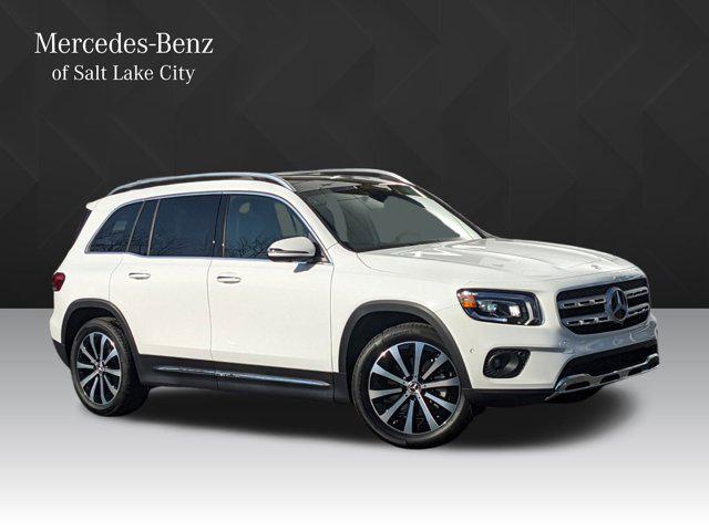 new 2023 Mercedes-Benz GLB 250 car, priced at $43,285