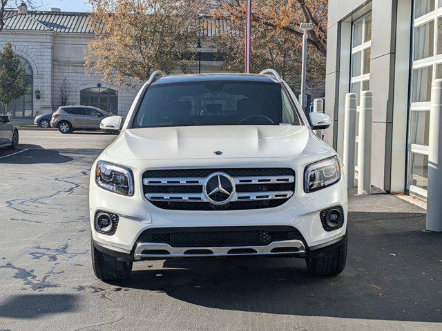 new 2023 Mercedes-Benz GLB 250 car, priced at $43,285