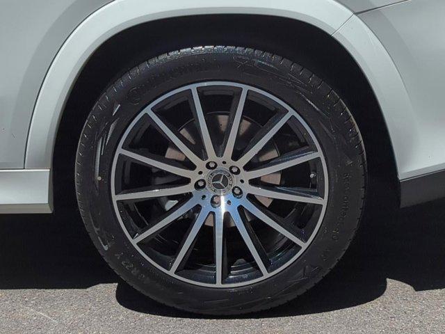 new 2025 Mercedes-Benz GLS 450 car, priced at $997,615