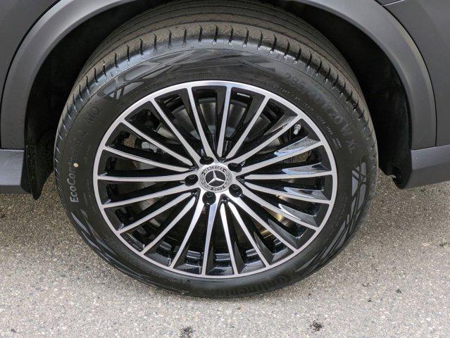 new 2025 Mercedes-Benz GLC 300 car, priced at $71,395