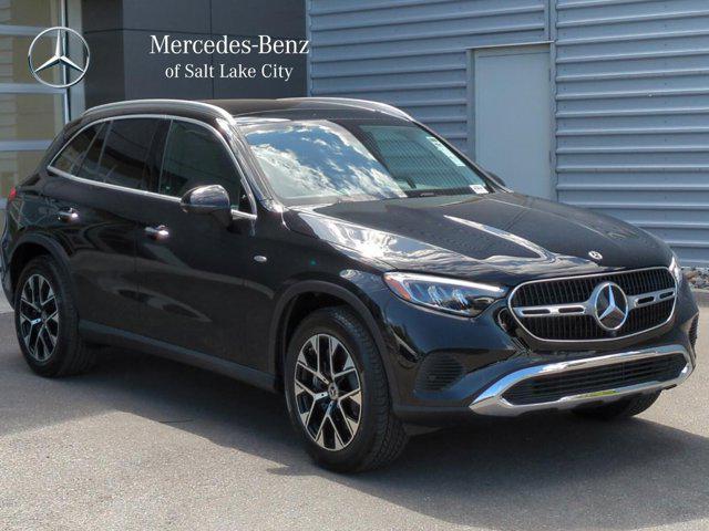 new 2025 Mercedes-Benz GLC 350e car, priced at $67,280