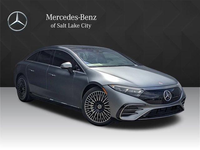 new 2023 Mercedes-Benz EQS 580 car, priced at $140,045