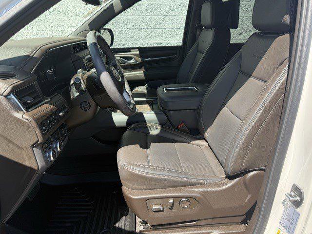 used 2024 GMC Yukon XL car, priced at $75,709