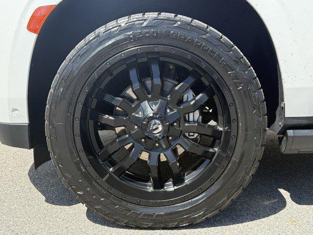 used 2024 GMC Yukon XL car, priced at $75,709