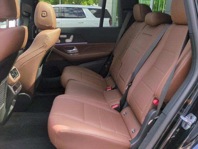 new 2025 Mercedes-Benz GLS 450 car, priced at $98,165