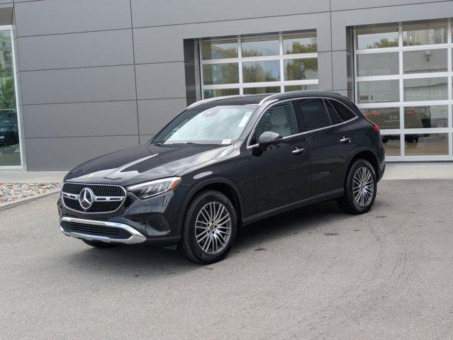 new 2025 Mercedes-Benz GLC 300 car, priced at $60,115