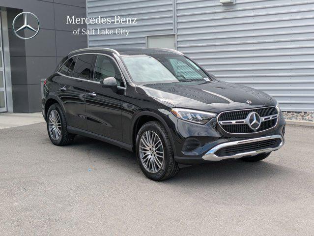 new 2025 Mercedes-Benz GLC 300 car, priced at $60,115