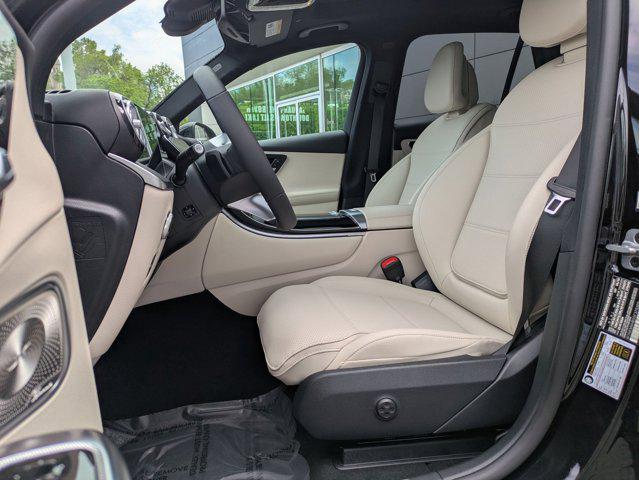 new 2025 Mercedes-Benz GLC 300 car, priced at $60,115