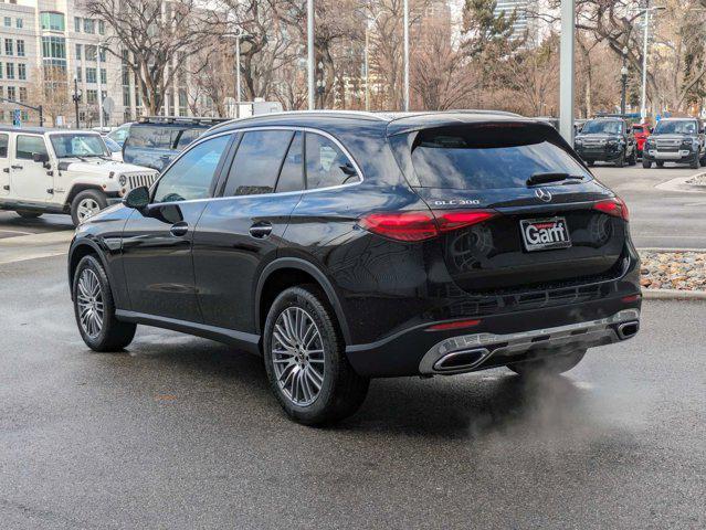 new 2024 Mercedes-Benz GLC 300 car, priced at $53,255