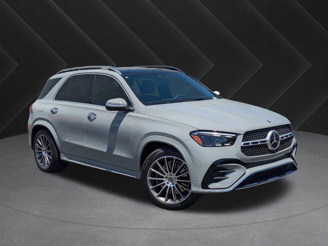 new 2024 Mercedes-Benz GLE 580 car, priced at $102,545