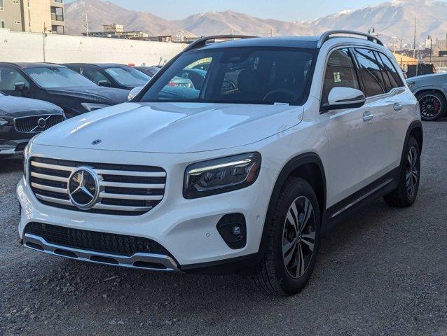 new 2024 Mercedes-Benz GLB 250 car, priced at $80,815