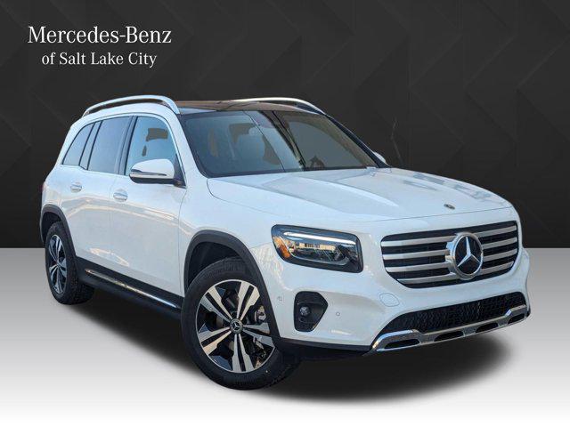 new 2024 Mercedes-Benz GLB 250 car, priced at $80,815