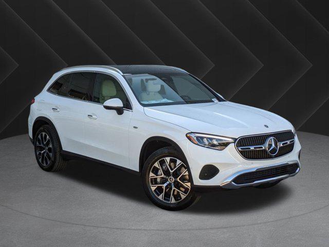 new 2025 Mercedes-Benz GLC 350e car, priced at $66,150