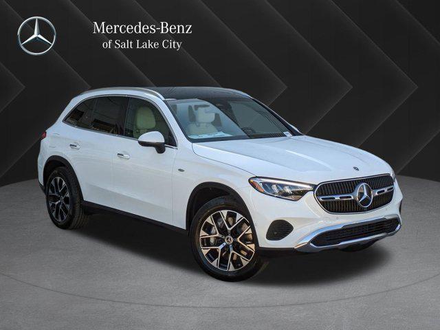 new 2025 Mercedes-Benz GLC 350e car, priced at $66,150