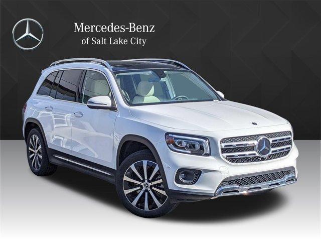 new 2023 Mercedes-Benz GLB 250 car, priced at $50,285