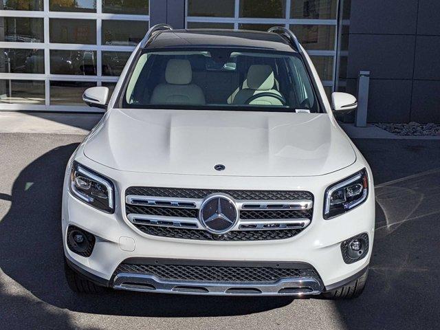 new 2023 Mercedes-Benz GLB 250 car, priced at $50,285