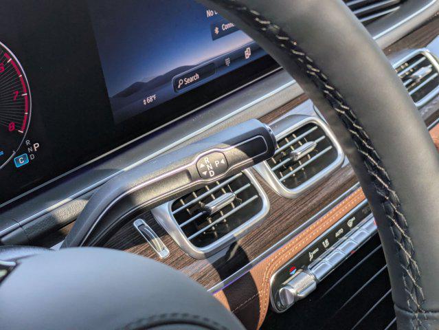 new 2025 Mercedes-Benz GLS 450 car, priced at $99,175
